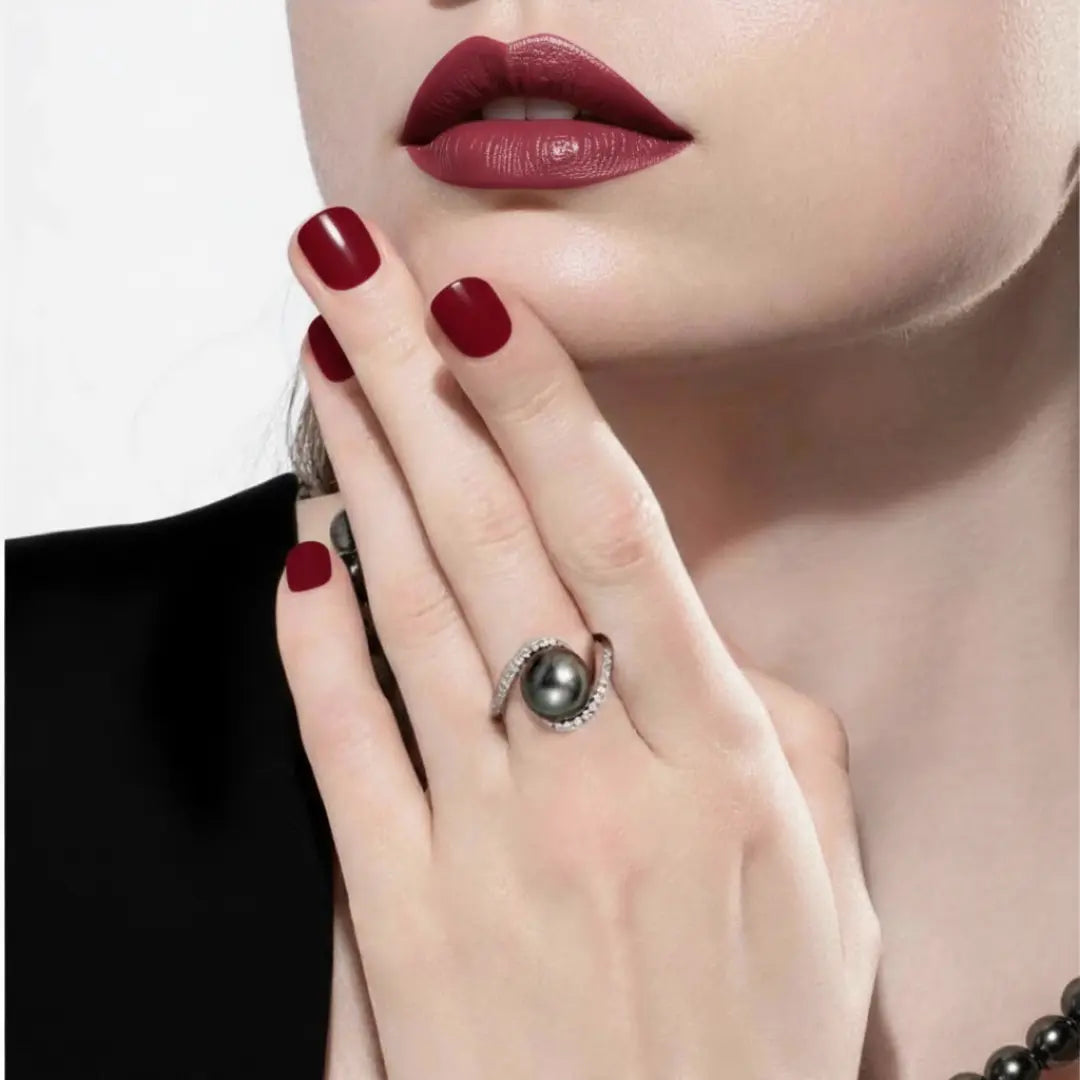 Anel Pérola Negra Natural do Taiti com Moissanite