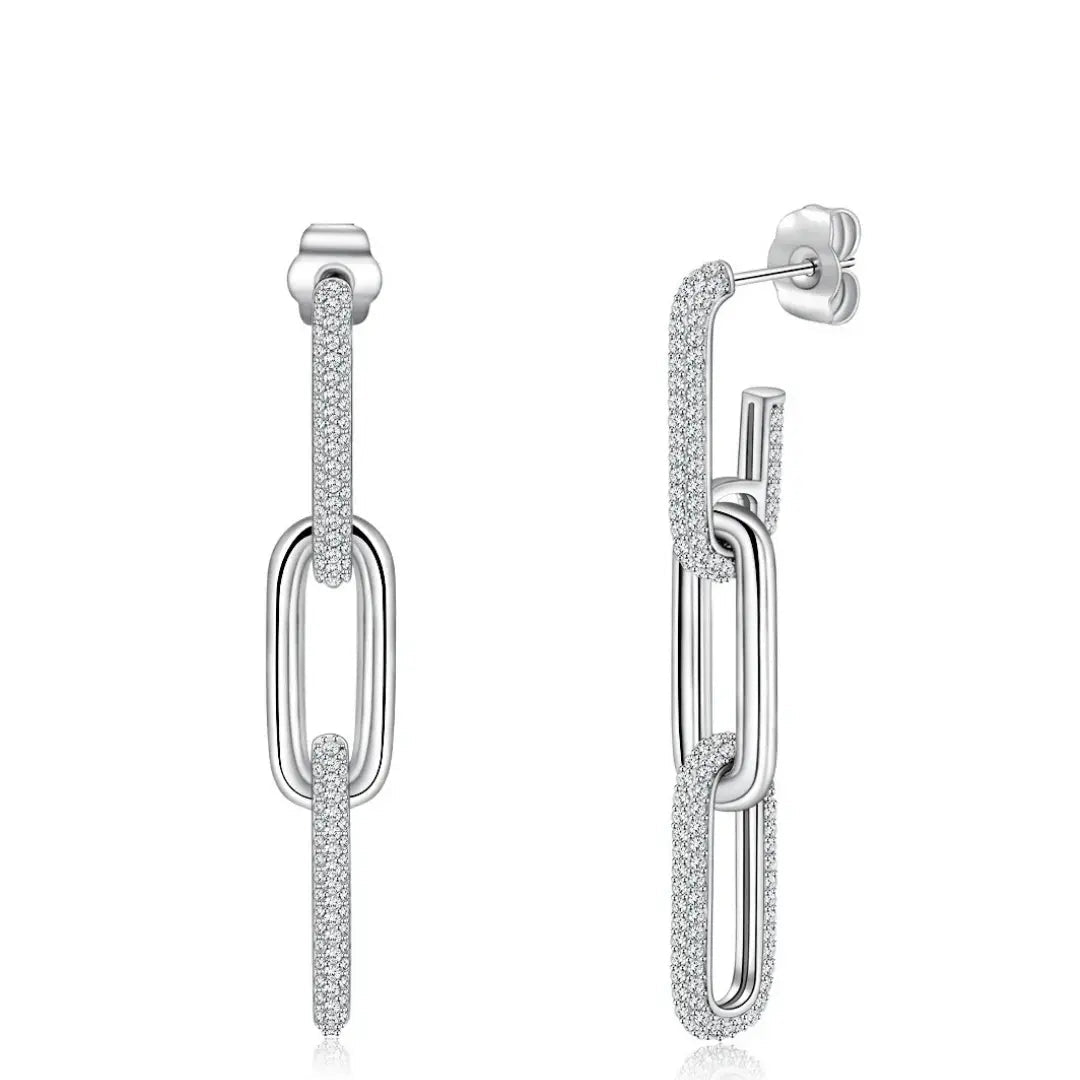 Brinco Calyra Cravejado com Moissanite