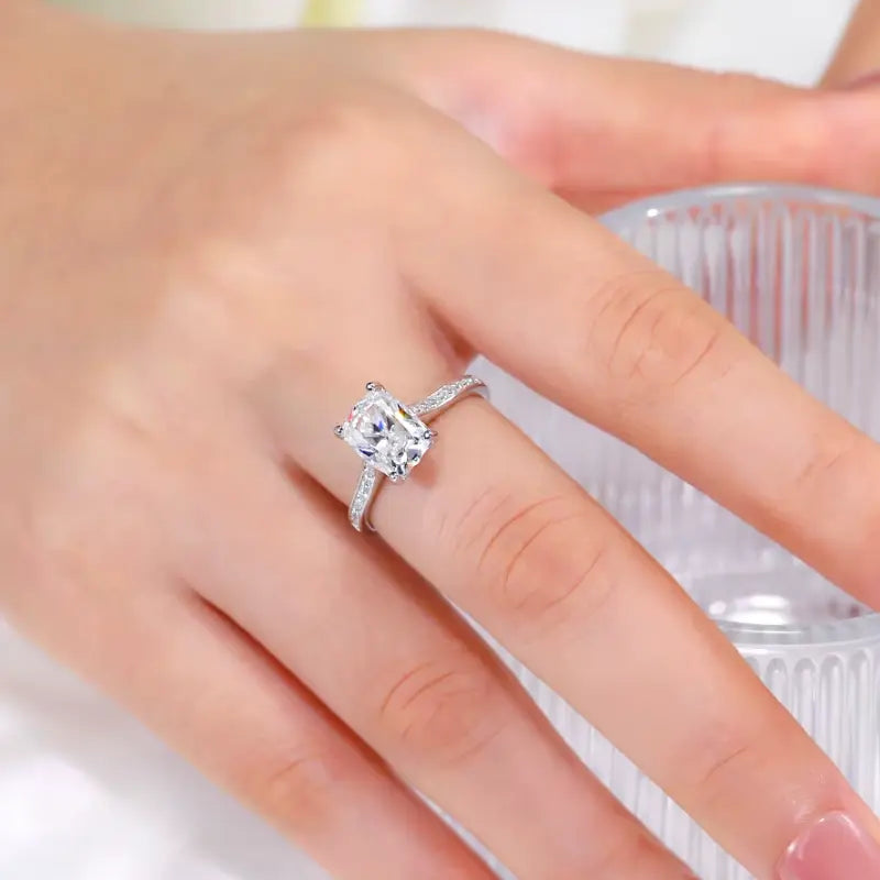 Anel Solitário Monet Moissanite Deluxe 3CT