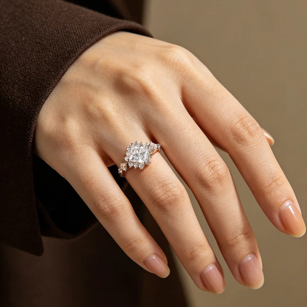 Anel Altesse Cravejado Moissanite Deluxe
