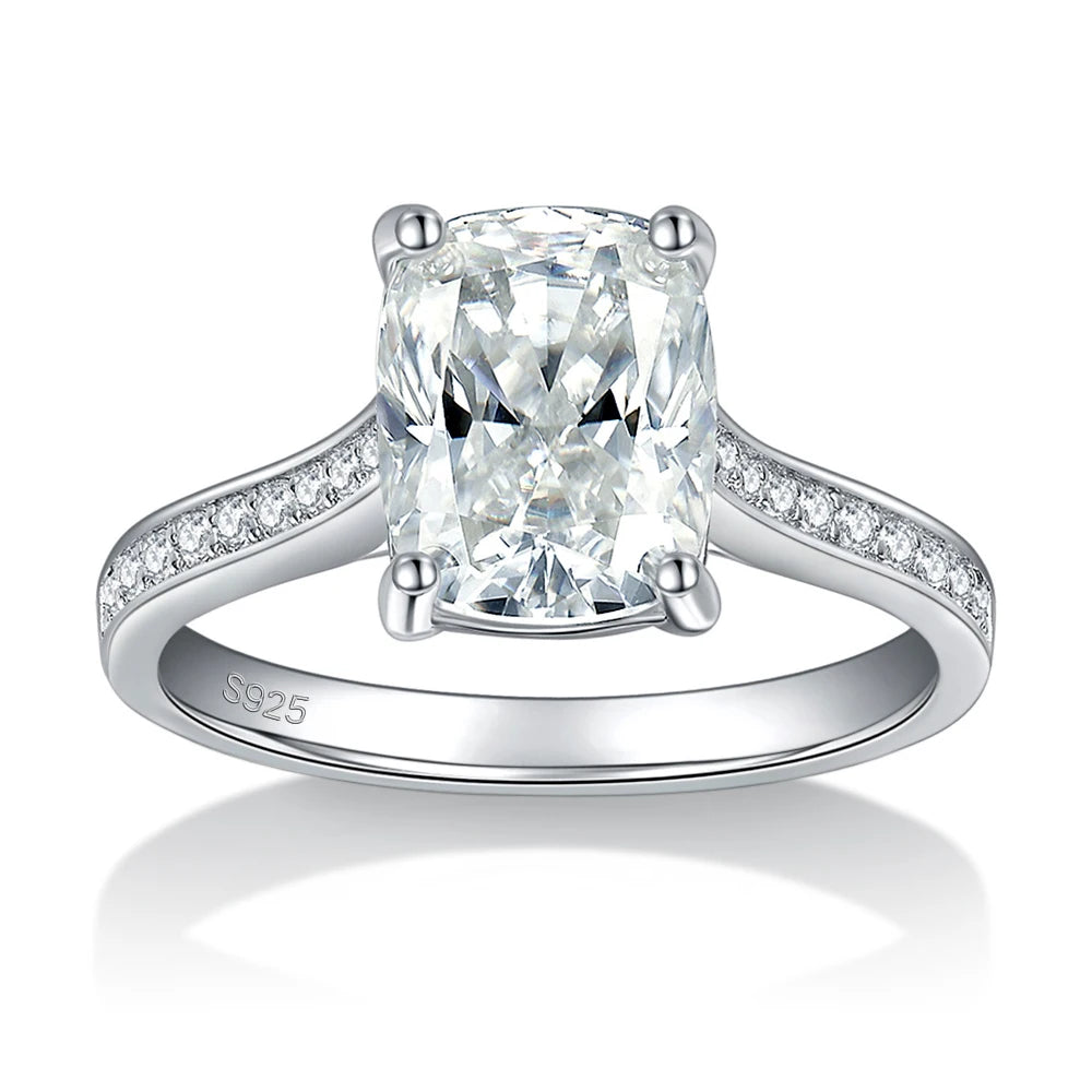 Anel Solitário Monet Moissanite Deluxe 3CT