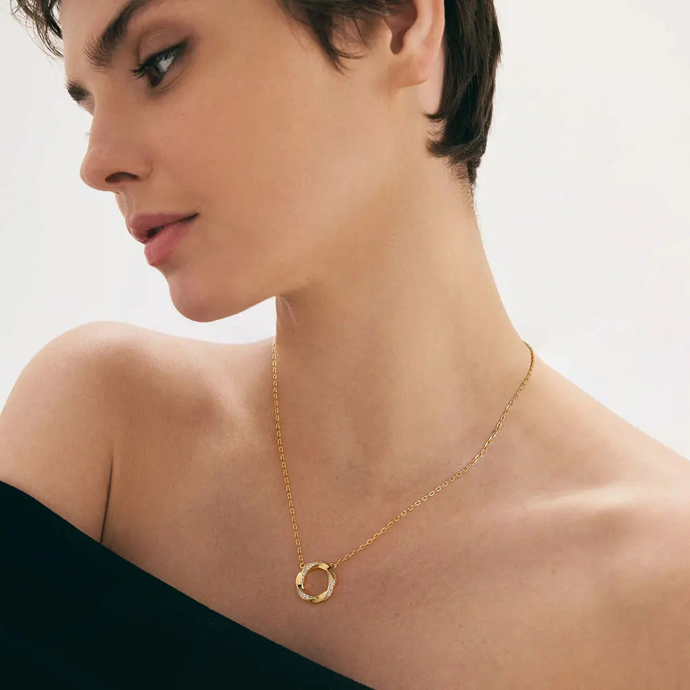 Colar Argola Cravejado com Moissanite