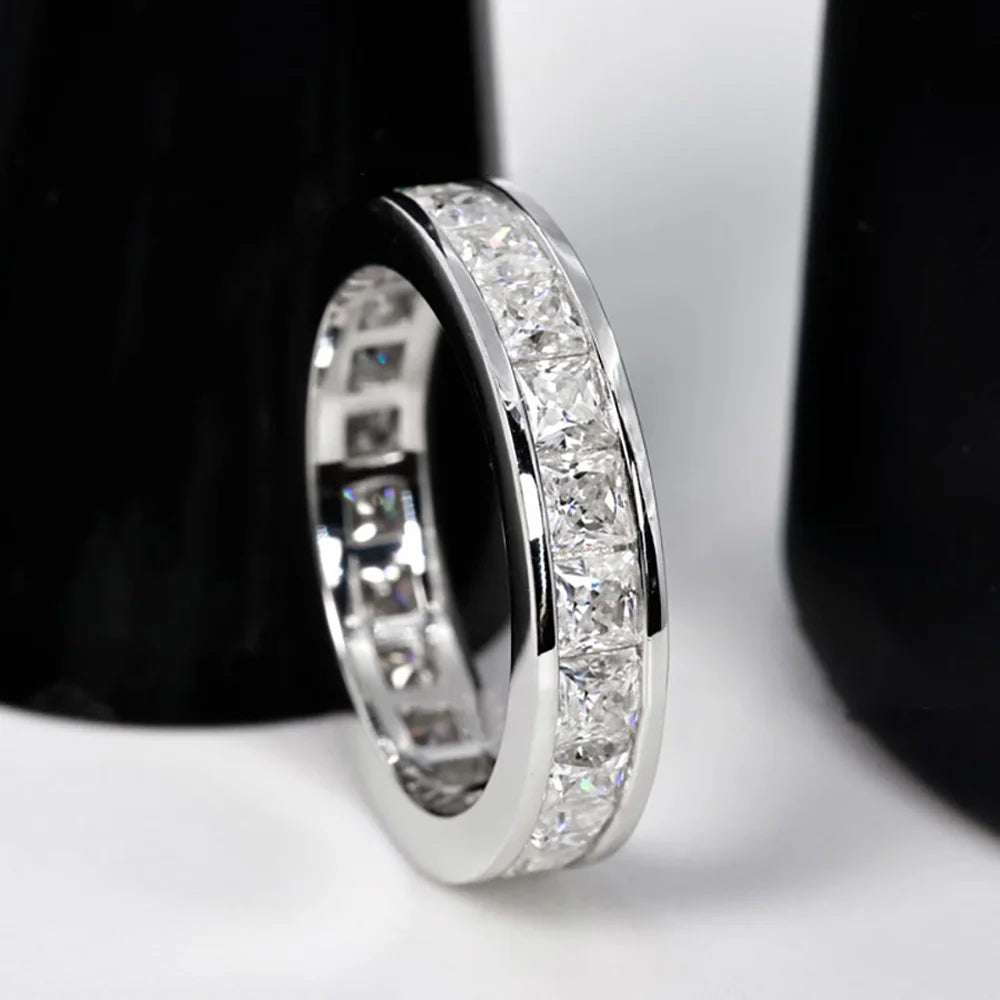 Anel Souveraine Cravejado Moissanite Deluxe Lab Grown