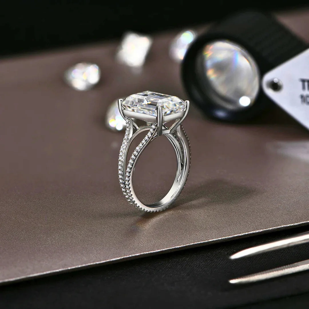 Anel Aro-V com Moissanite 10Ct