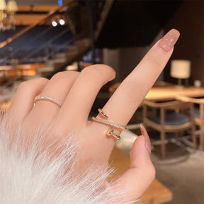 Anel Nail Style em Ouro 18K com Diamantes Naturais