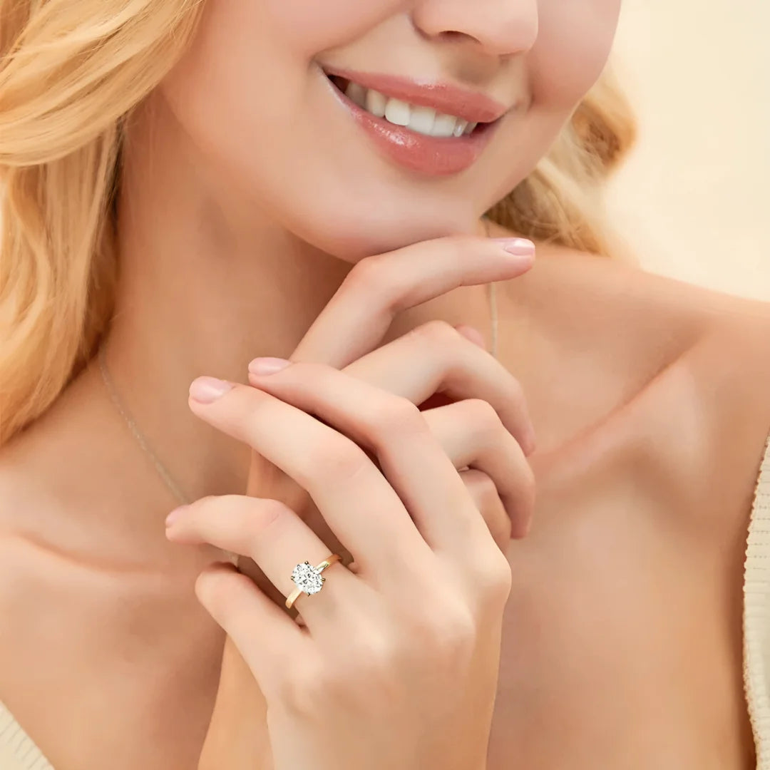 Anel Solitário Lior com Moissanite Oval 2Ct