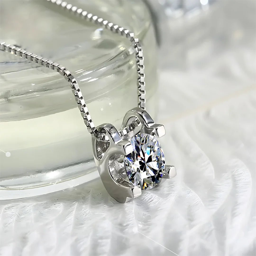 Colar Maddá com Pedra Moissanite 2Ct