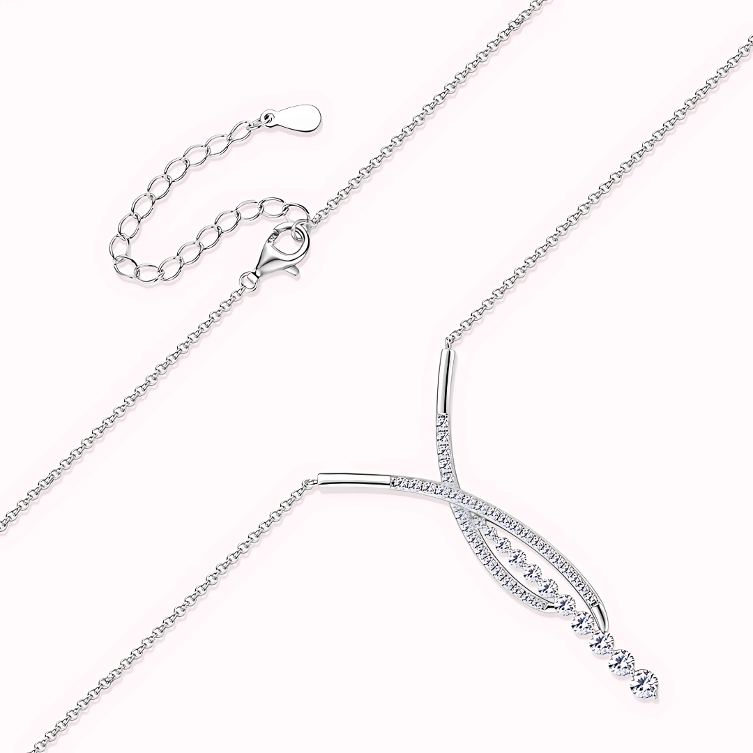 Colar Madalena Cravejado com Moissanite