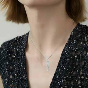 Colar Madalena Cravejado com Moissanite