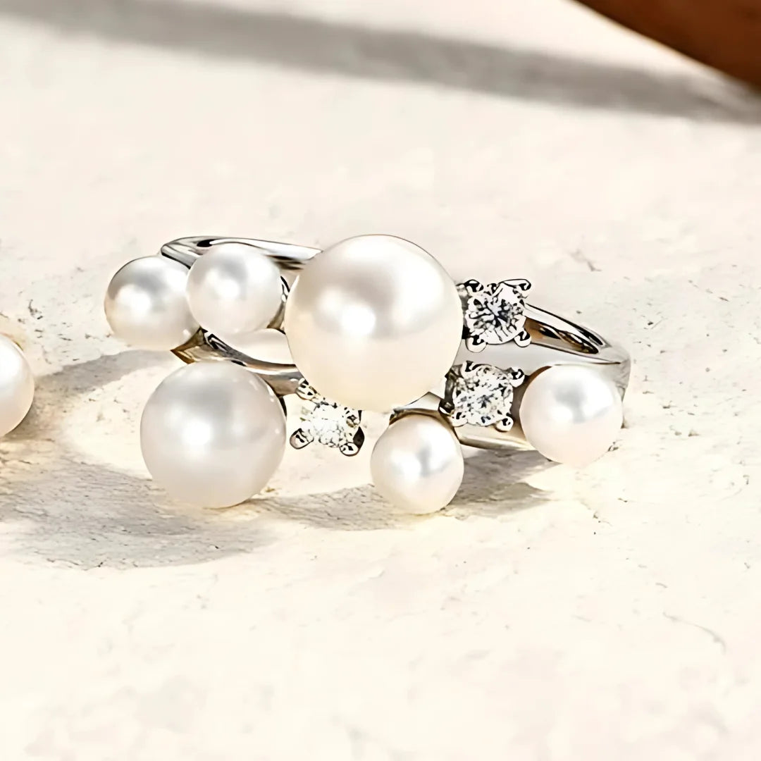 Anel Luna com Pérolas e Moissanite