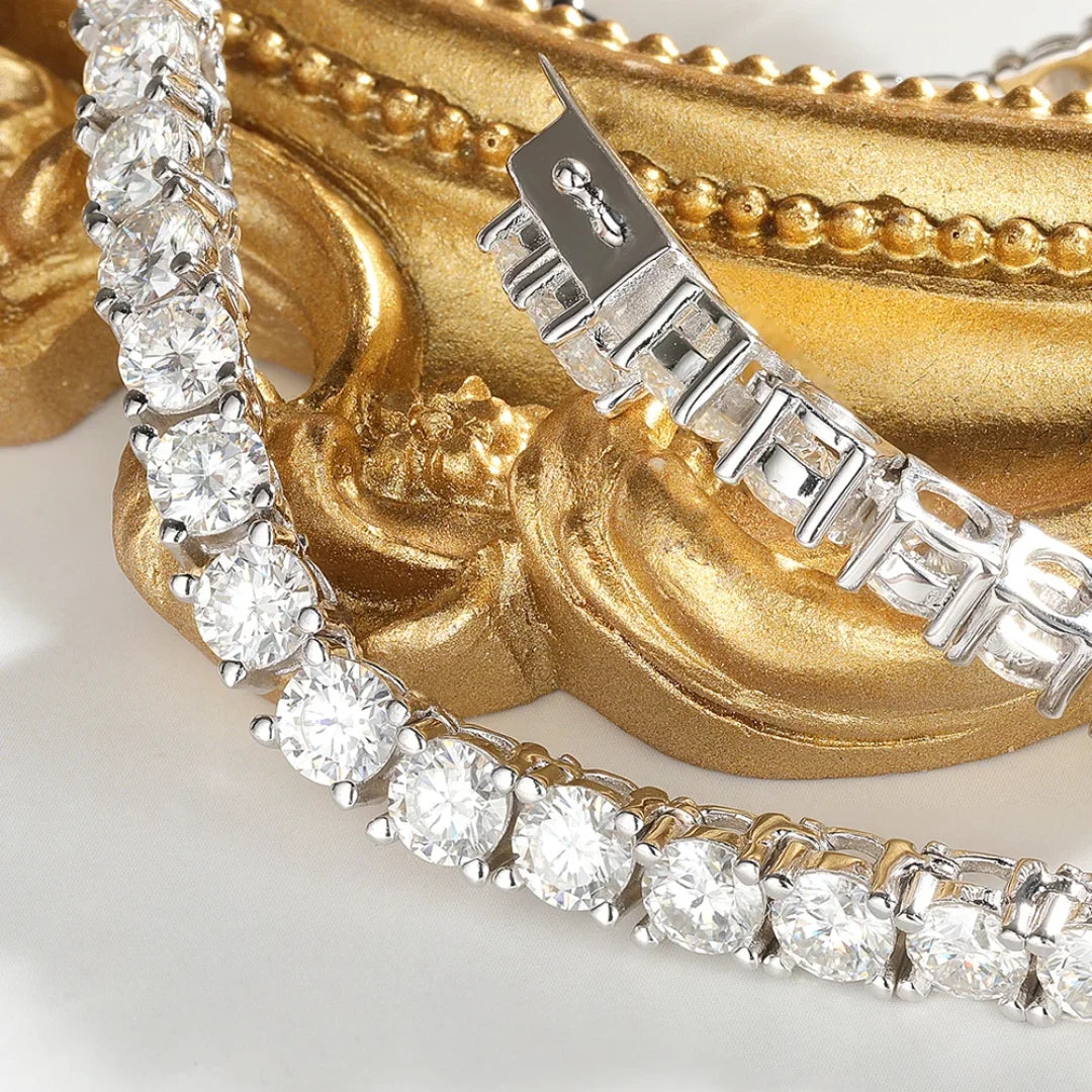 Colar Riviera Grace Cravejado com Moissanite