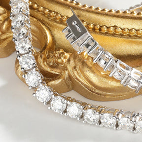 Colar Riviera Grace Cravejado com Moissanite