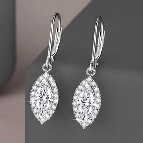 Brinco em Prata 925 Longo com Pedra Moissanite e Zircônia