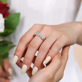 Anel Eternidade Prata 925 Moissanite Deluxe 0.5CT