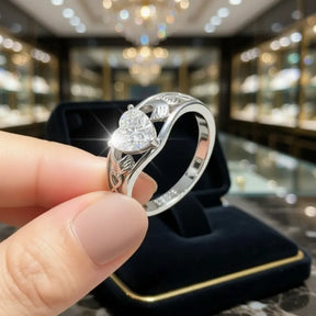 Anel Aurel Prata 925 Moissanite Deluxe Coração