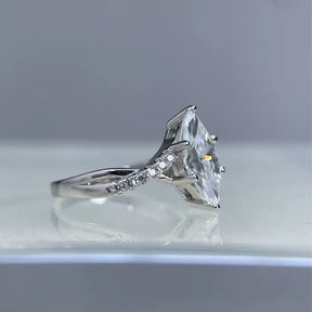Anel Lorienne Moissanite Marquise Deluxe 2CT