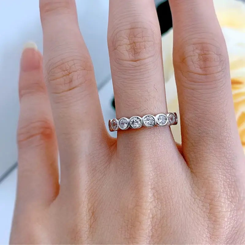 Anel Éclisse Cravejado Moissanite Deluxe