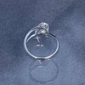 Anel Solitário Avalon Moissanite Deluxe Gota