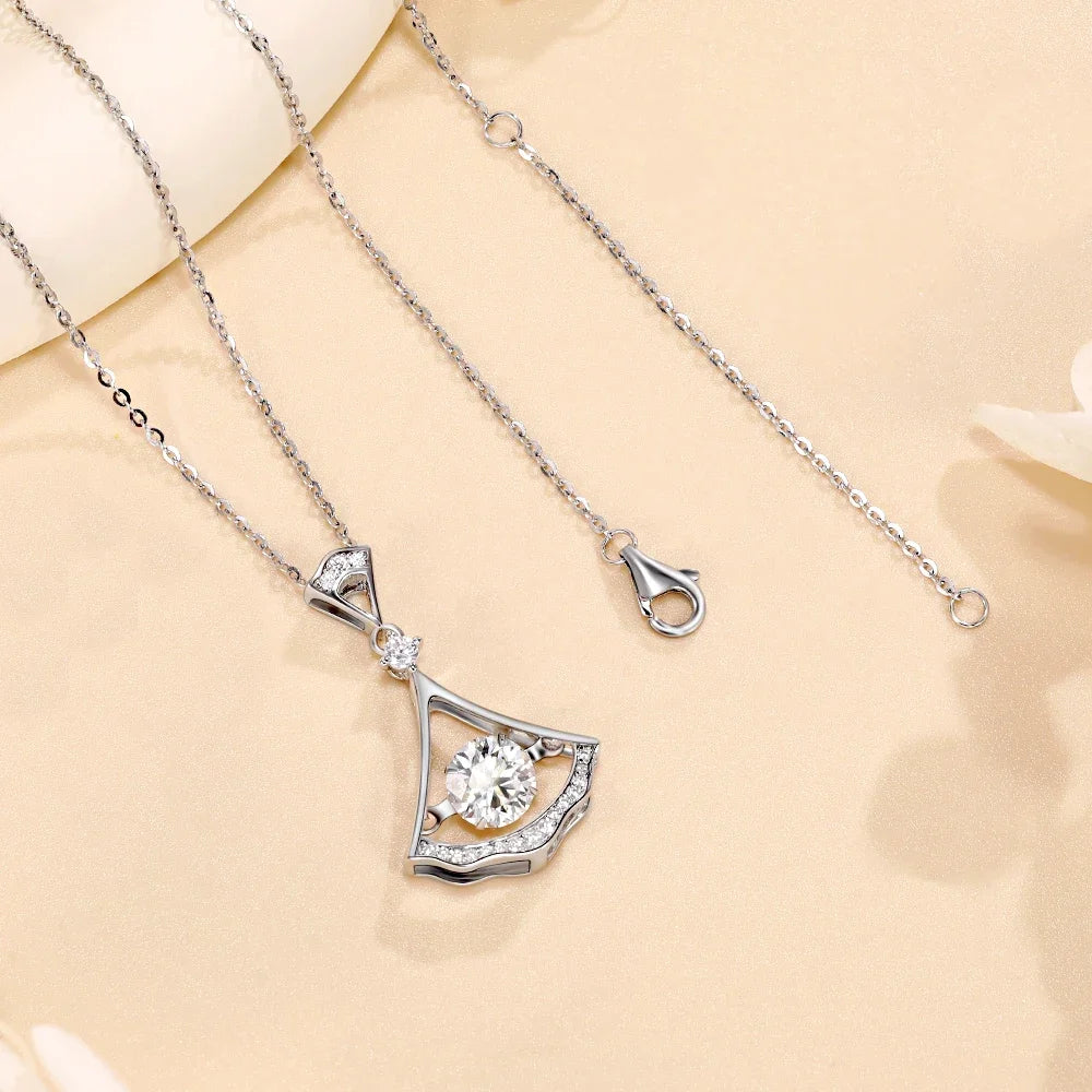Colar Elyndra com Moissanite Central 1Ct