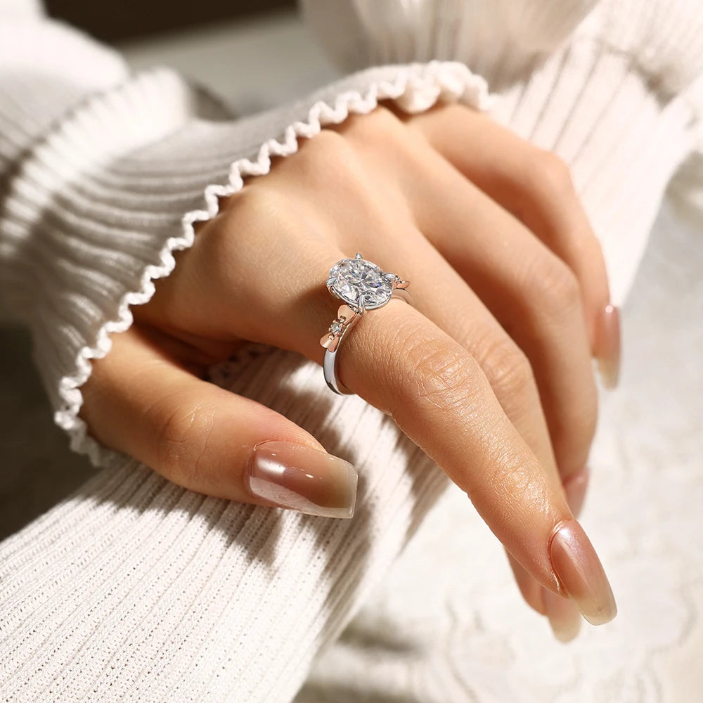 Anel Solitário Évora Moissanite Deluxe Oval 4,5CT