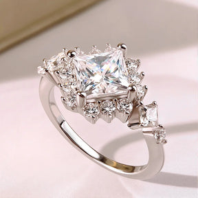 Anel Altesse Cravejado Moissanite Deluxe