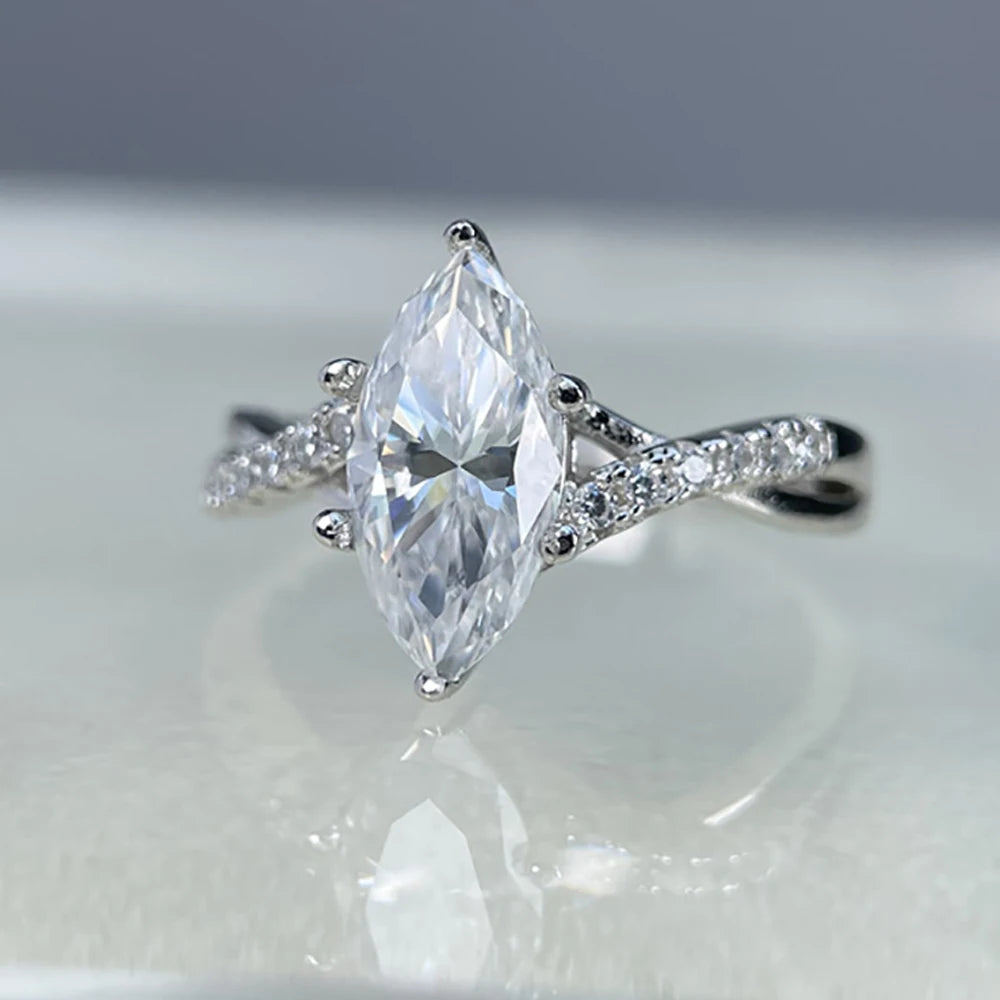 Anel Lorienne Moissanite Marquise Deluxe 2CT