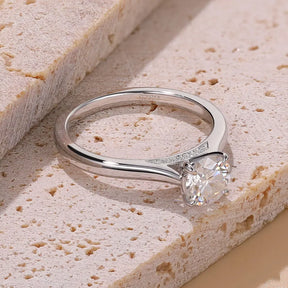 Anel Solitário Elowen com Moissanite 1Ct