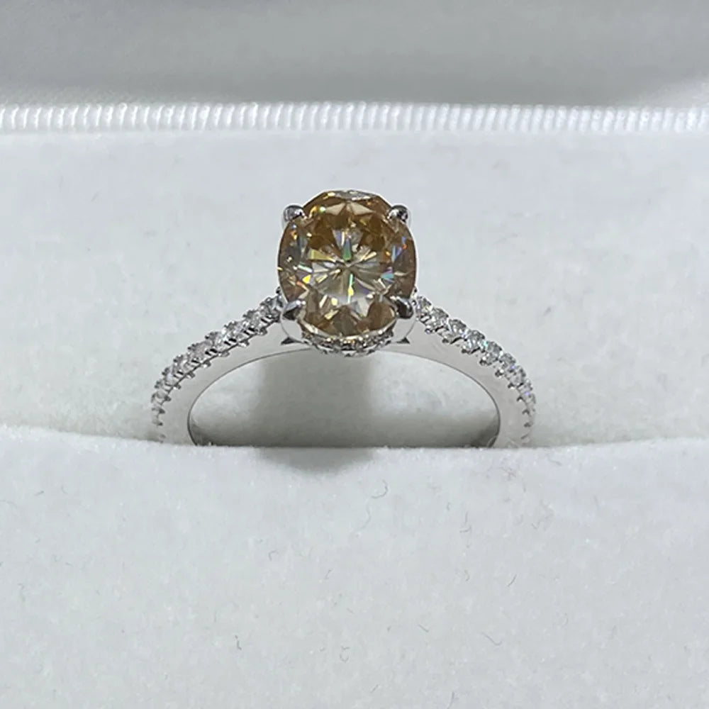 Anel Solitário Kalem Moissanite Oval Champagne