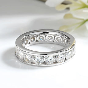 Anel Essence Cravejado Moissanite Deluxe Lab Grown
