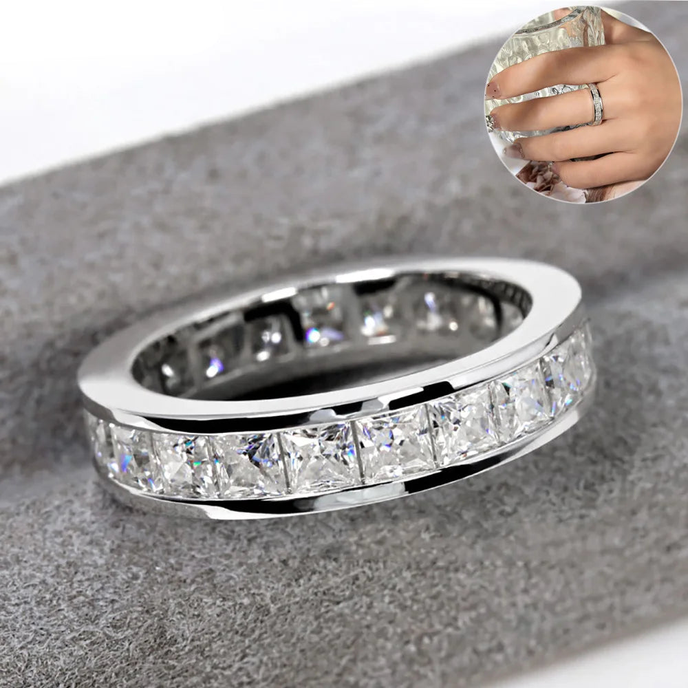 Anel Souveraine Cravejado Moissanite Deluxe Lab Grown