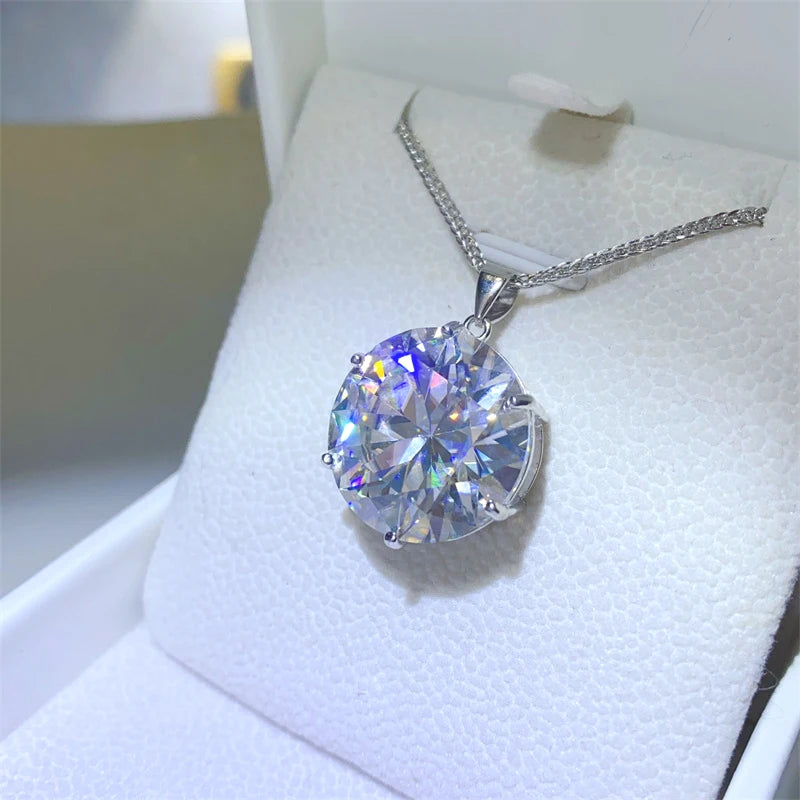 Colar La Belle com Moissanite 20CT