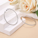 Brinco Argola Ollys Cravejado com Moissanite