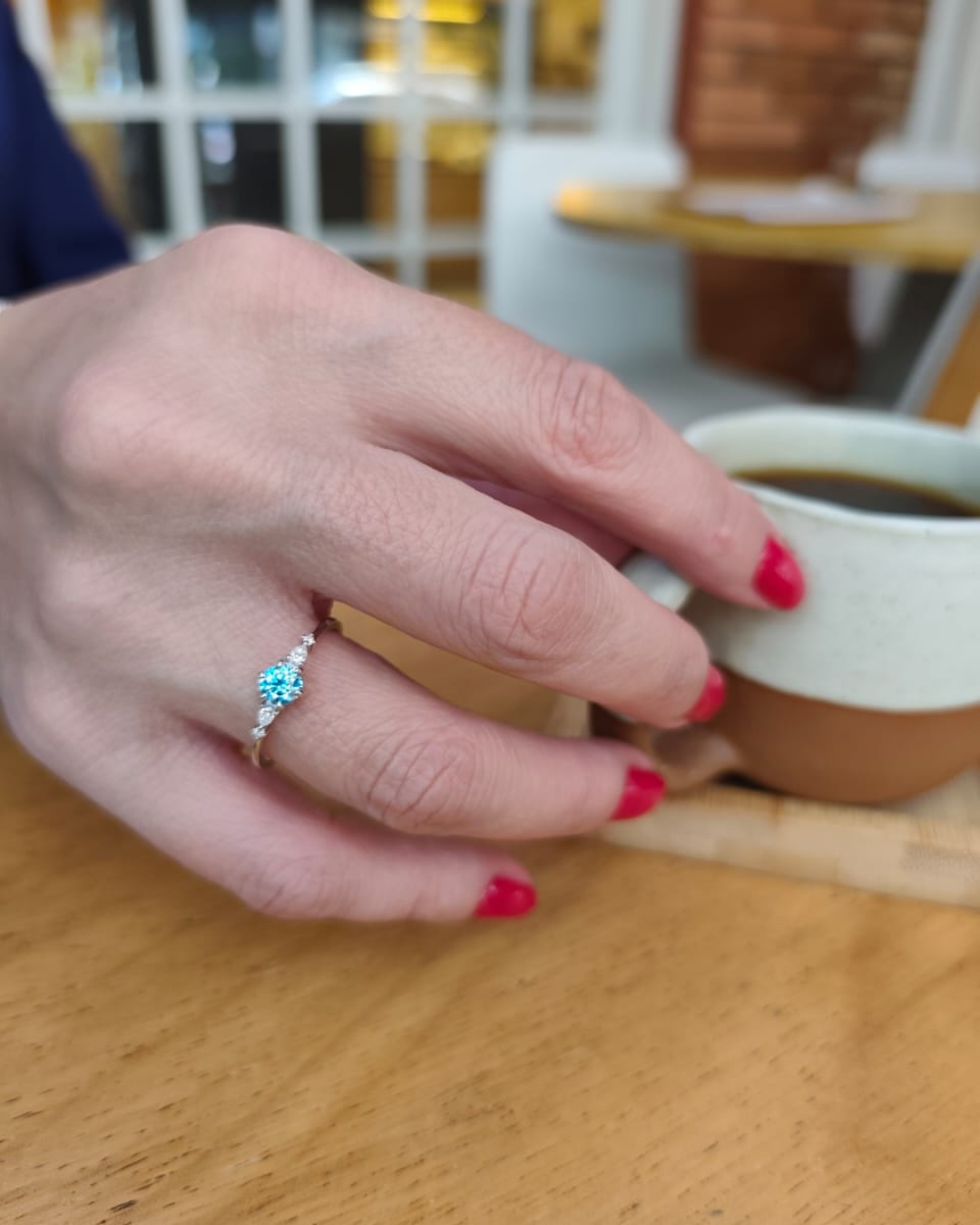 Anel de Noivado Cinderela com Moissanite Azul 0.5Ct