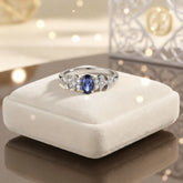Anel Éclat Bleu com Safira e Moissanite